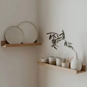 Etagère minimaliste en chêne Eulenschnitt