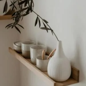 Etagère minimaliste en chêne Eulenschnitt