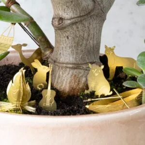 Décor « Mini Camping » pour plante en laiton doré