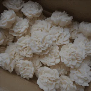 Bougie Baby Bloom, mini rose en cire de soja