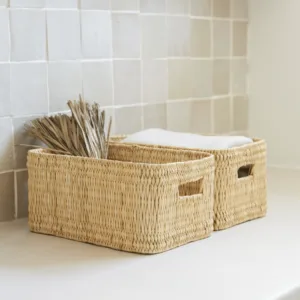 Caisse de rangement en paille