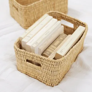 Caisse de rangement en paille