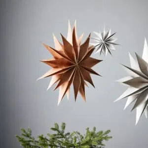Grande étoile en papier « Capella »