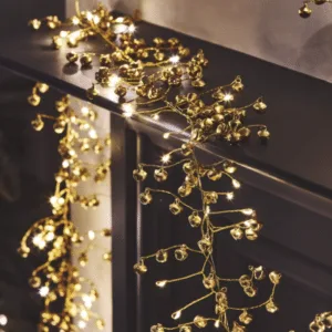 Guirlande lumineuse LED avec clochettes dorées