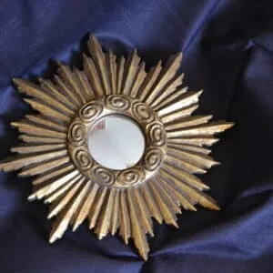 Petit miroir Soleil en bois sculpté