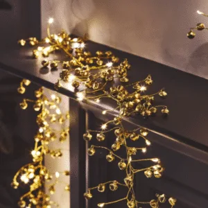 Guirlande lumineuse LED avec clochettes dorées