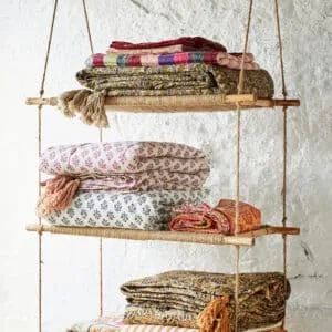Plaid en coton à rayures avec pompons Madam Stoltz