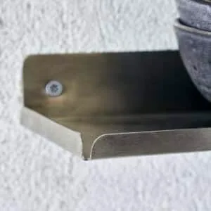Etagère murale « Ledge » finition argent brossé House Doctor – 2 tailles