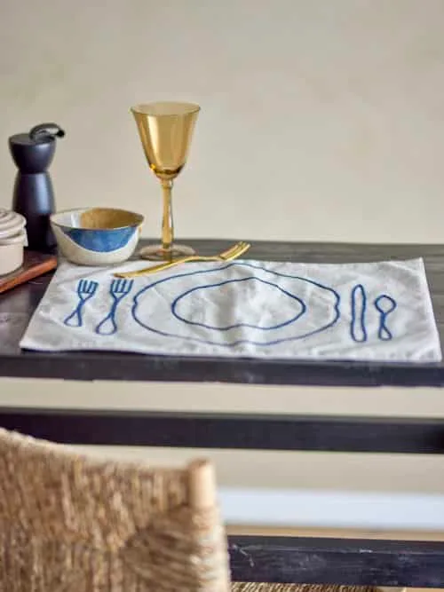 Set de table en coton brodé "Fonni" Bloomingville