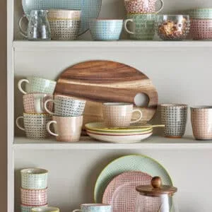 Pot en verre avec couvercle « Asami » – Bloomingville