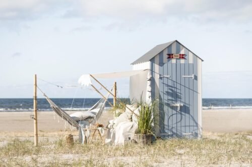 Voile d'ombrage blanche à franges et potaux en bois, tente de plage - Ib Laursen – Image 9