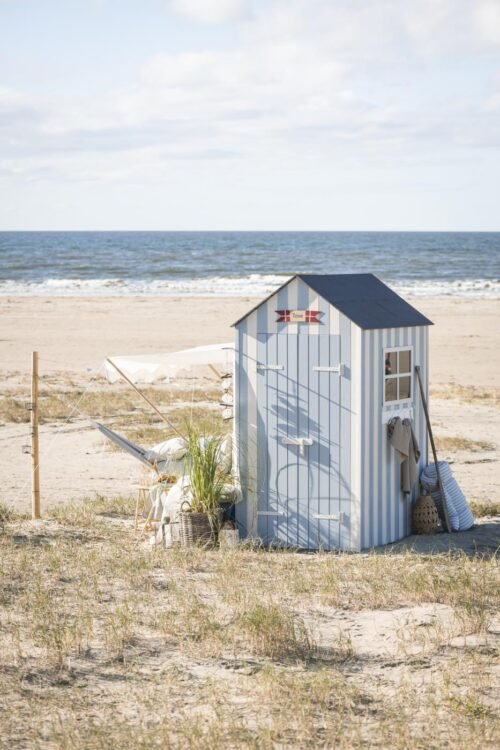 Voile d'ombrage blanche à franges et potaux en bois, tente de plage - Ib Laursen – Image 8