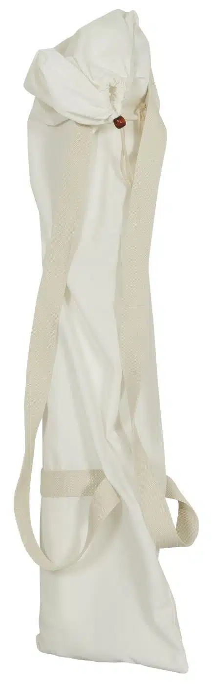 Voile d'ombrage blanche à franges et potaux en bois - Ib Laursen