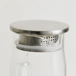 Pichet en verre et couvercle chromé « Chives » – Twicy Store