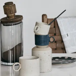 Bocal en verre avec couvercle en bois sculpté « Salvie » 2 tailles – Twicy Store
