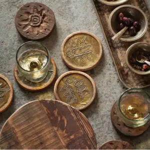 Repose Verre en Bois et Laiton Sculpté – Twicy Store