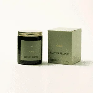 Bougie de Noël parfumée – Notes boisées et fruitées | Twicy Store