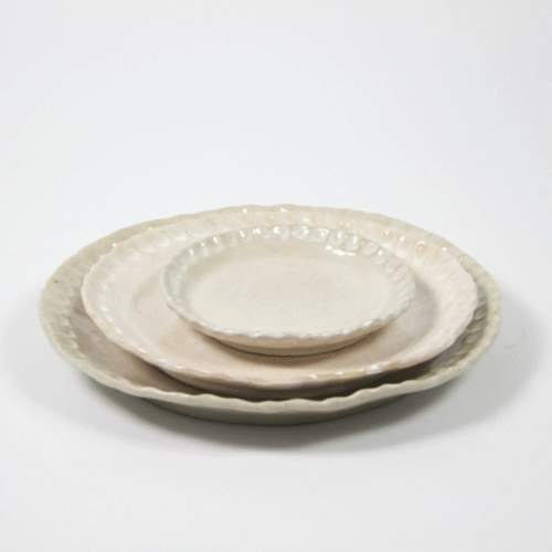 Assiette plate "Florence" en grès bord ondulé | Twicy Store