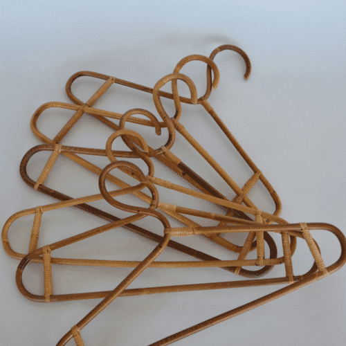 Lot de 6 cintres en bois vintage, fabrication française | Twicy Store