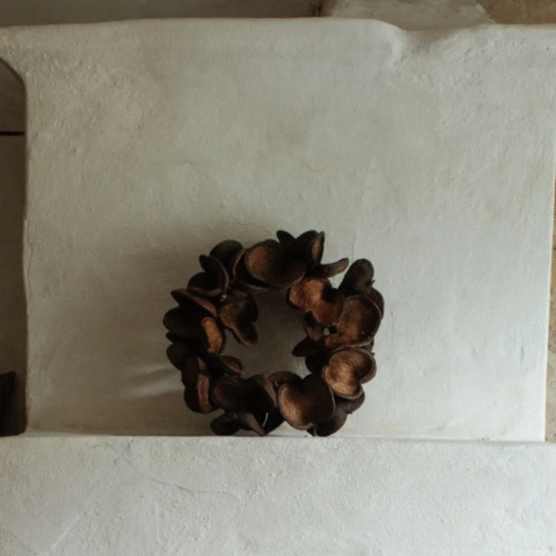 Couronne murale décorative "Amandes" - 38 cm | Twicy Store