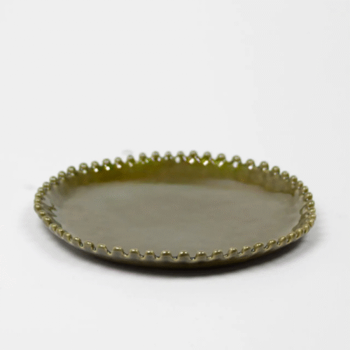 Assiette plate “Eden” en grès vert à bord perlé – Vaisselle élégante | Twicy Store