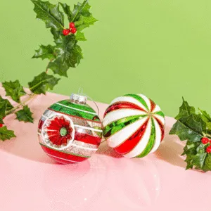 Boule de Noël en verre rayée rouge, verte et blanche | Twicy Store