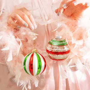 Boule de Noël en verre rayée rouge, verte et blanche | Twicy Store