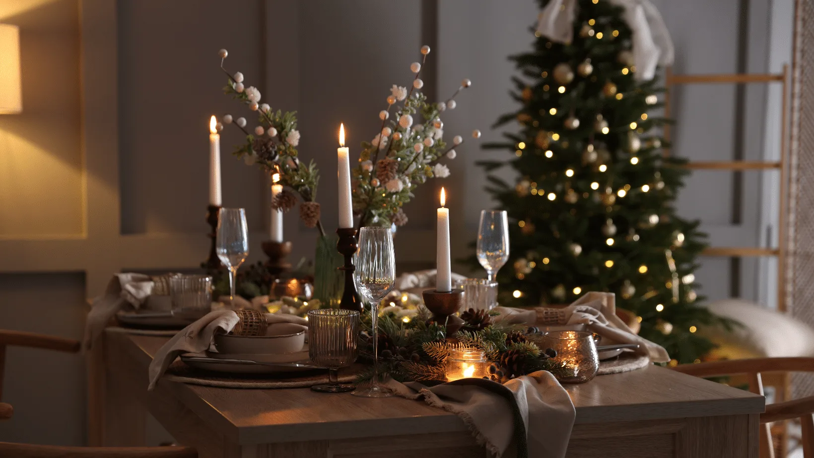 Comment créer une table de Noël originale ? 4 idées faciles et inspirantes