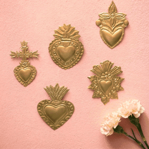 Ornements muraux Cœurs sacrés en étain doré – Lot de 5 | Twicy Store