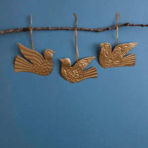 Ornements muraux Colombes dorées en étain – Lot de 3 | Twicy Store