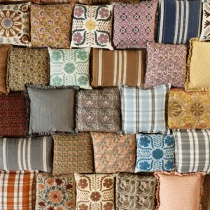 Housse de coussin en coton imprimé floral – tons naturels beige, kaki, vert | Twicy Store