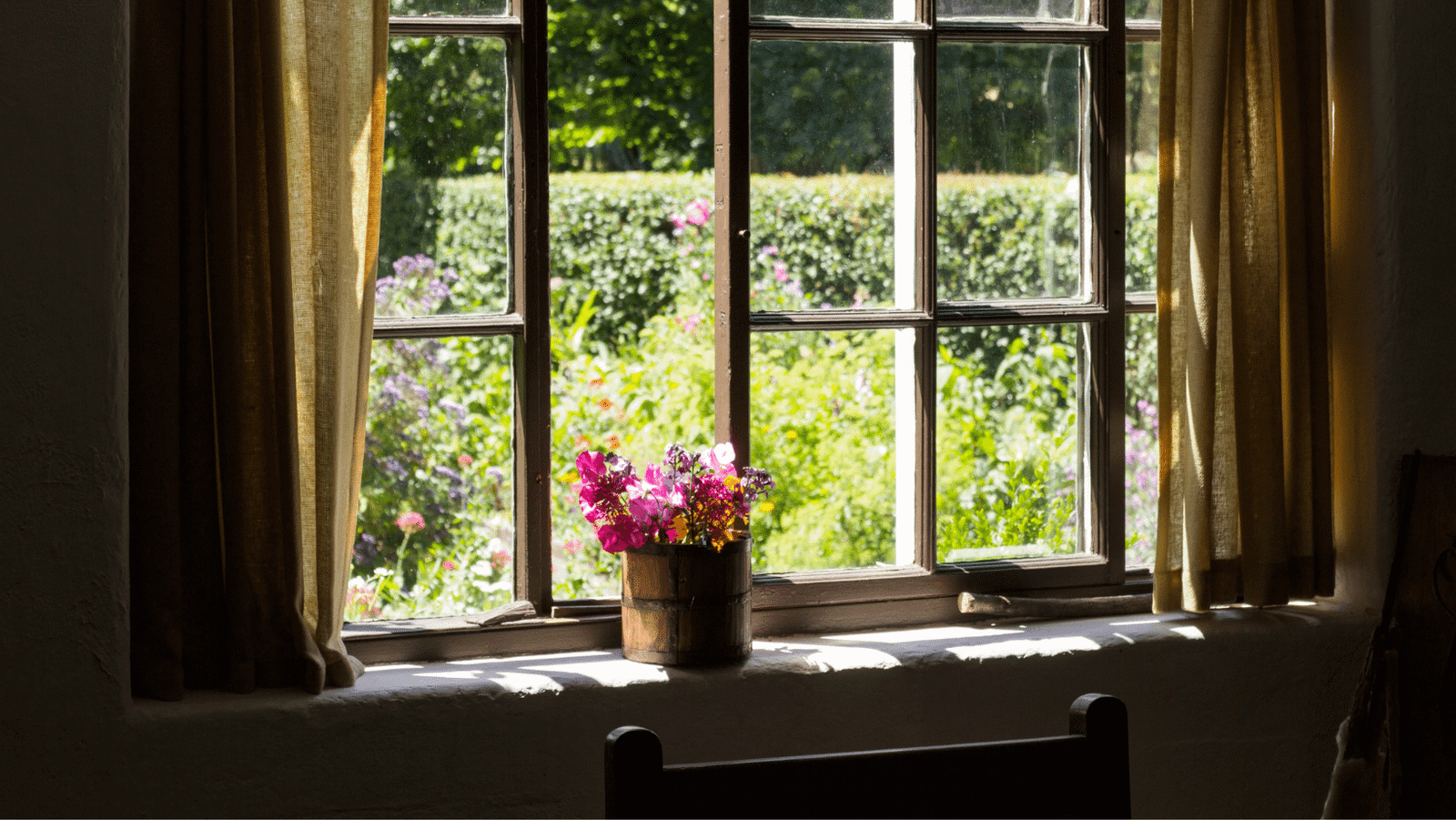 Cottage core : les secrets d’une déco rétro romantique