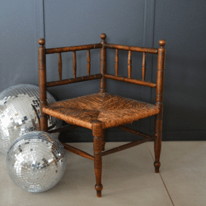 Petite chaise coin de feu vintage en bois tourné | Twicy Store