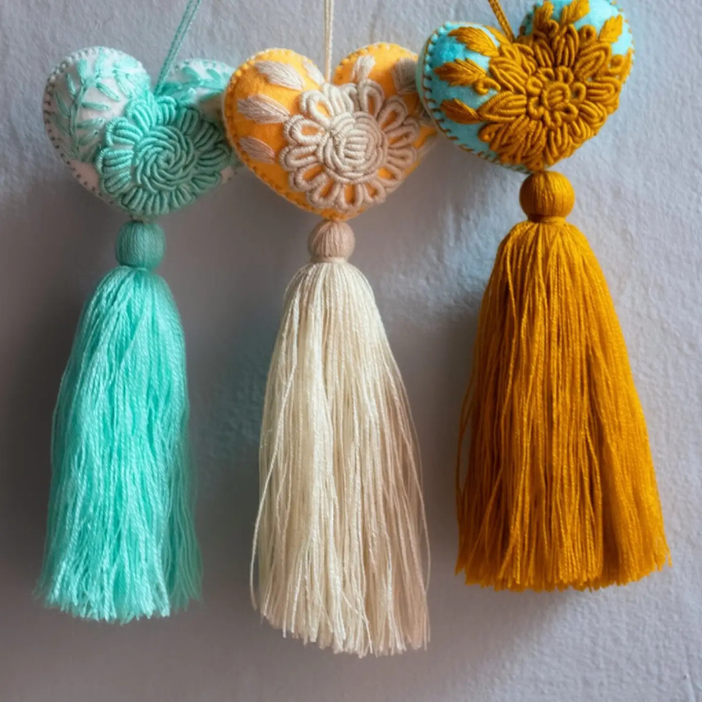 Pompons décoratifs brodés à la main | Twicy Store